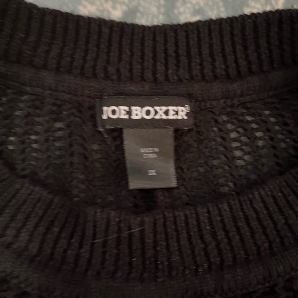Cropped “ JoeBoxer” black and white stripped sweater - Picture 4 of 4